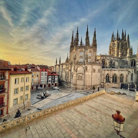 Una Mirada A La Catedral-Apartamentos Burgos Catedral Exterior foto