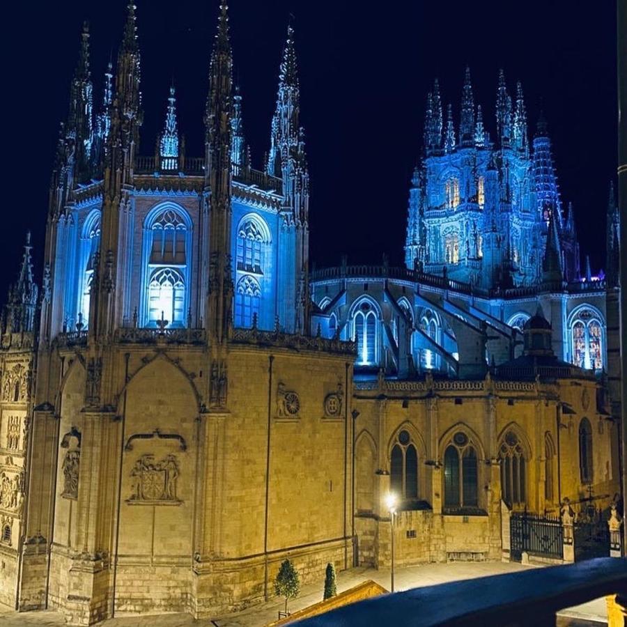 Una Mirada A La Catedral-Apartamentos Burgos Catedral Exterior foto