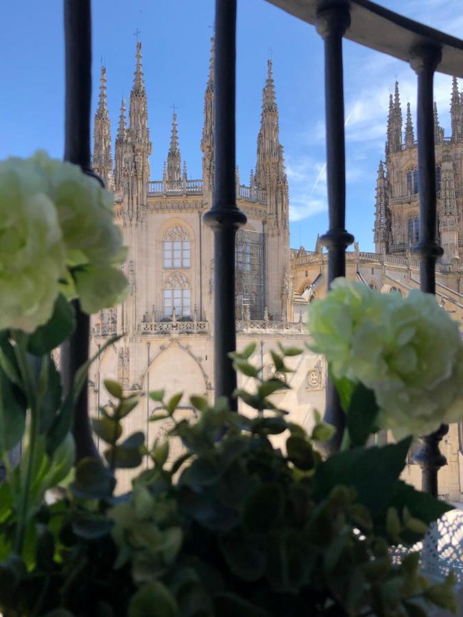 Una Mirada A La Catedral-Apartamentos Burgos Catedral Exterior foto