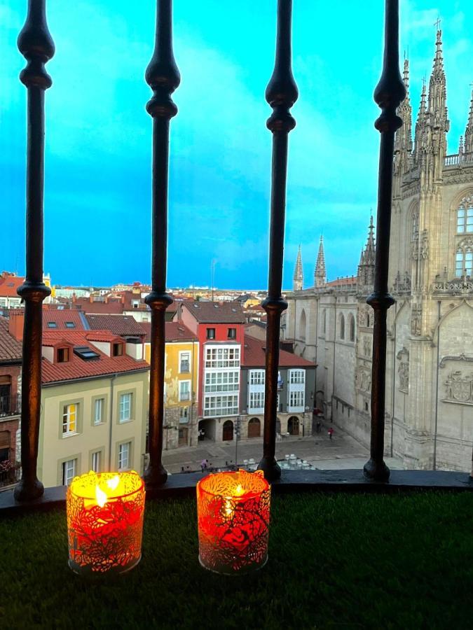 Una Mirada A La Catedral-Apartamentos Burgos Catedral Exterior foto