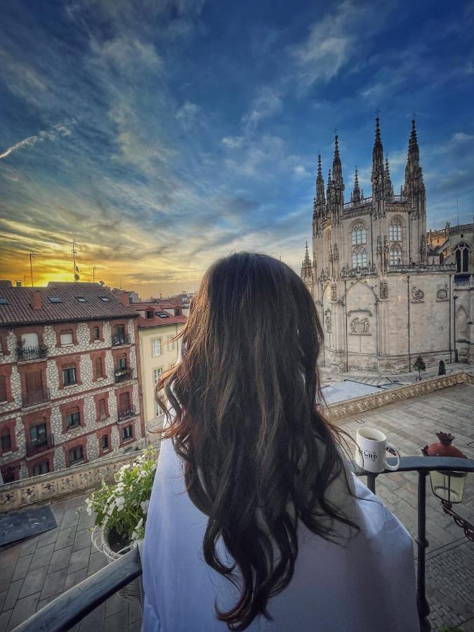 Una Mirada A La Catedral-Apartamentos Burgos Catedral Exterior foto